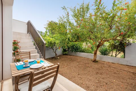 Patio, Other