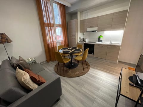 Kitchen or kitchenette, Seating area, Dining area