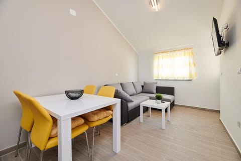 Villa Dvori Apartment in Istria County