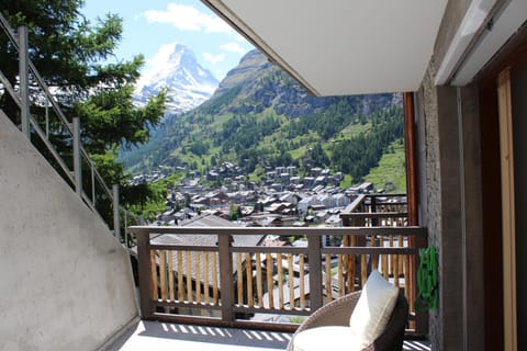 View (from property/room), Balcony/Terrace