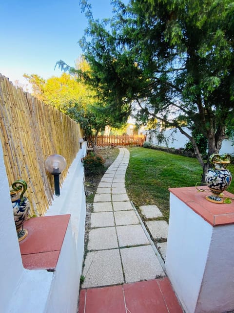 Spring, Day, Garden, Garden view