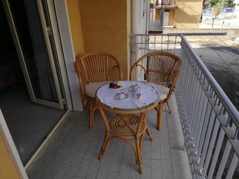 Property building, Balcony/Terrace