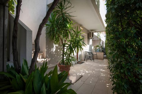 Patio, Balcony/Terrace