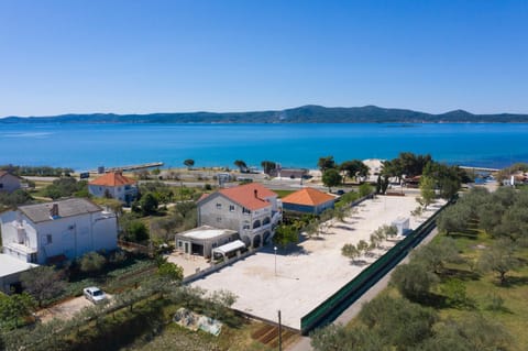 Bird's eye view, Sea view