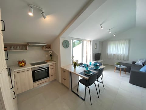 Kitchen or kitchenette, Living room, Dining area