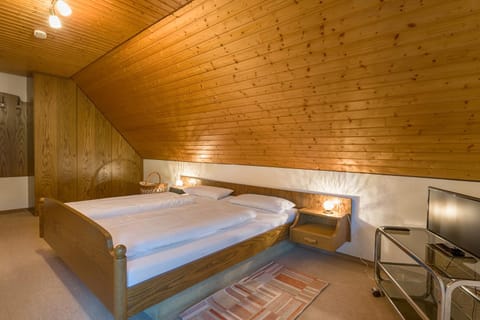 Drei Tannen - Wohnung 12 - Apartmenthaus, Titisee, nahe Badeparadies Apartment in Titisee-Neustadt