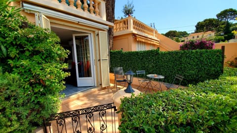 Patio, Balcony/Terrace