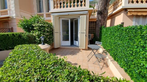 Patio, Balcony/Terrace