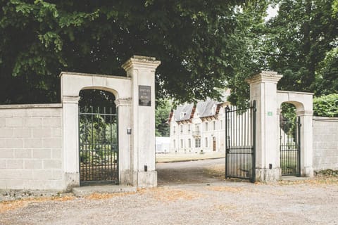 Château du Mesnil Soleil , domaine de charme et chambres d'hôtes House in Normandy