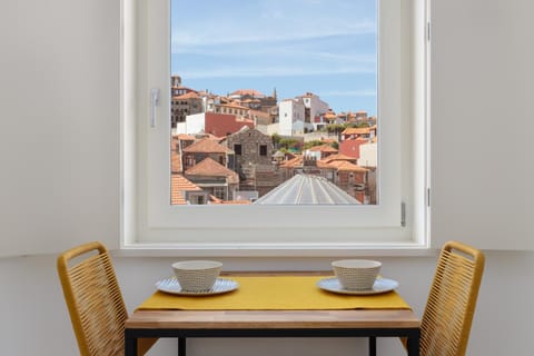 Dining area, City view