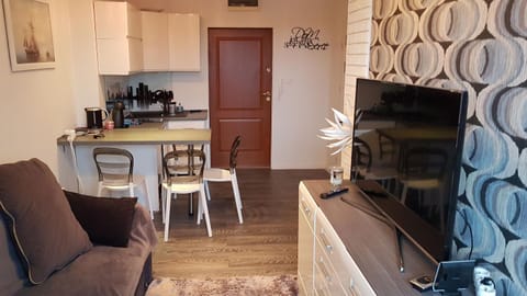 Kitchen or kitchenette, Dining area, pet friendly