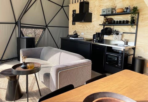 Camping de Vliert Campground/ 
RV Resort in Utrecht