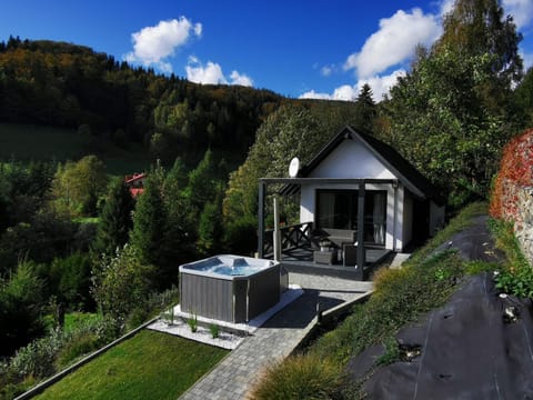 Property building, Patio, Spring, Day, Natural landscape, Garden, Garden view, Mountain view, Swimming pool, sunbed