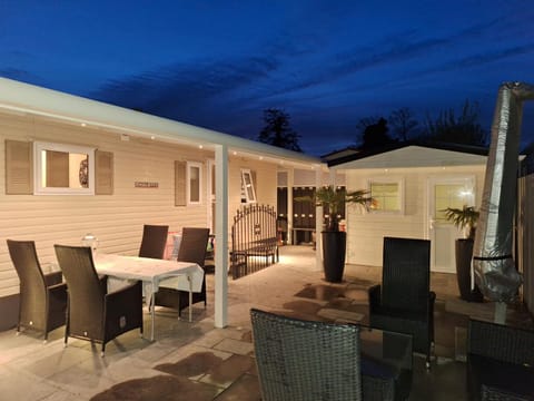Patio, Garden, Garden view