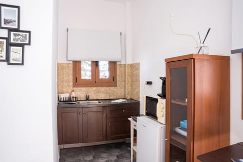 Cozy Budget Apartments in the Heart of Fira Apartment in Thera
