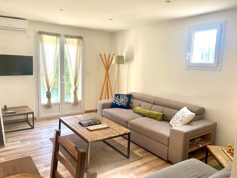 Bel appartement dans hameau calme Apartment in Bonifacio