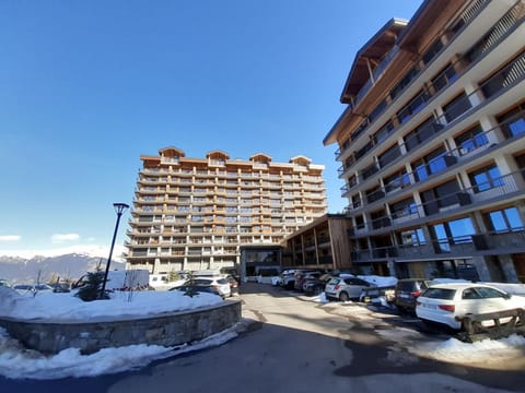 Appartement rénové 3 chambres skis aux pieds à Courchevel avec WiFi - FR-1-514-61 Apartment in Saint-Bon-Tarentaise