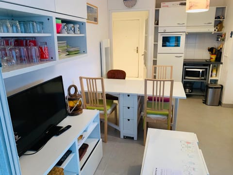 Appartement cosy proche plage avec balcon et parking - FR-1-482-75 Apartment in Fort-Mahon-Plage