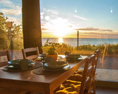 Natural landscape, Dining area, Sea view, Sunset