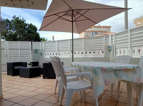 Off site, Balcony/Terrace