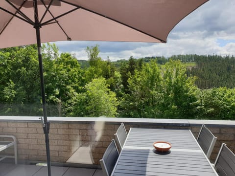 Balcony/Terrace, Balcony/Terrace, Garden view, Mountain view