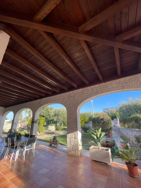 Villa Dama House in Province of Taranto