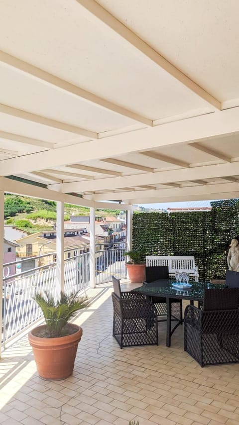 Ampio attico a 5 minuti dal mare Apartment in San Benedetto del Tronto