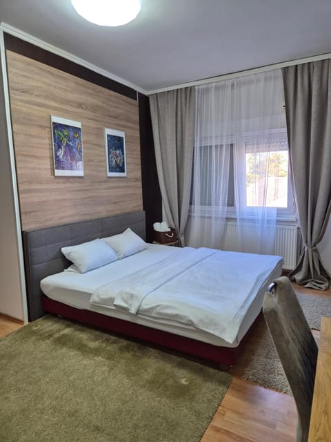 Rooms Villa Luigi Bed and Breakfast in Vojvodina