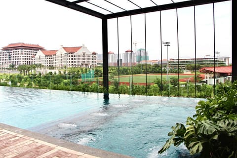 Swimming pool, Swimming pool