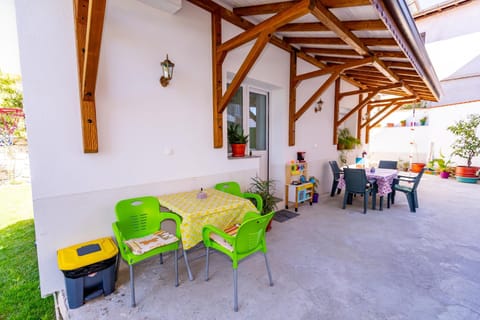 Къща за гости Калинови Apartment in Blagoevgrad Province