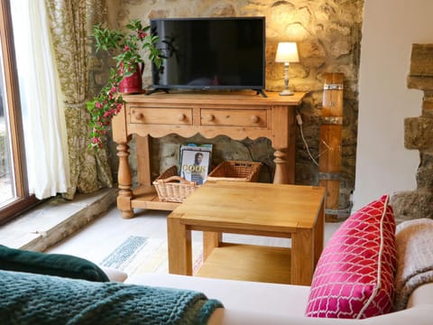 Smithy Cottage House in Ribble Valley District