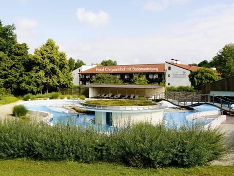 Property building, Facade/entrance, Spa and wellness centre/facilities