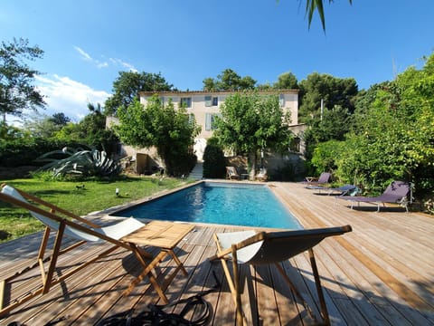 Mas de Mazan House in Mazan