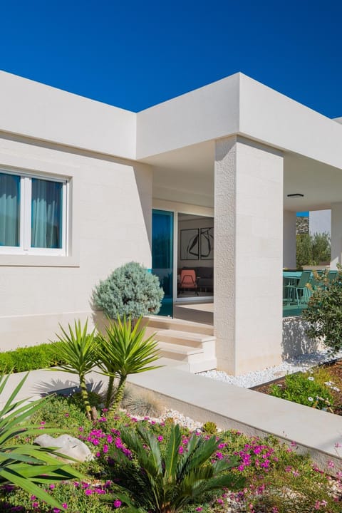 Villa VinSun Villa in Šibenik-Knin County, Croatia