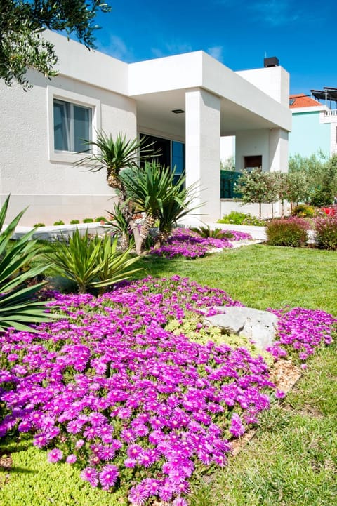 Villa VinSun Villa in Šibenik-Knin County, Croatia