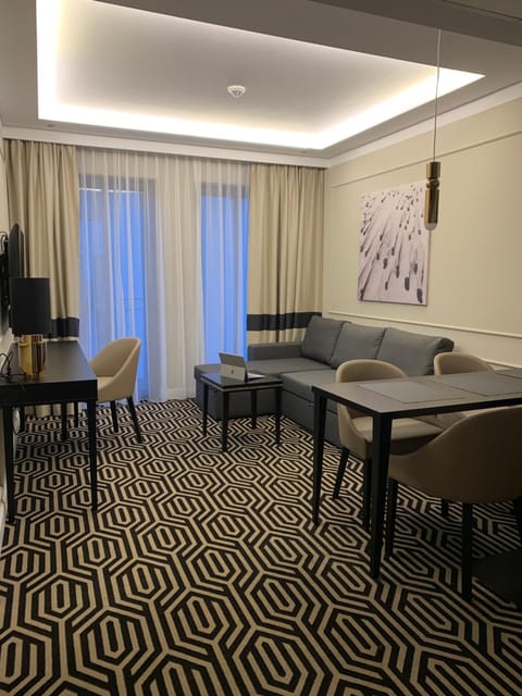 Apartament LENA F407 Uzdrowiskowa PARK Apartment in Swinoujscie