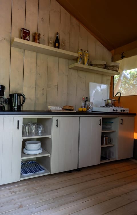 Kitchen or kitchenette, stove