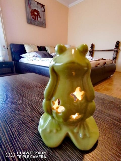 Bed, Decorative detail, Bedroom