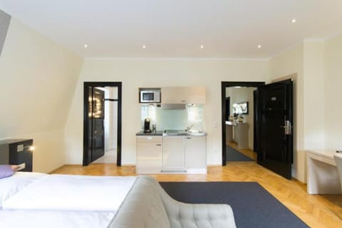 Kitchen or kitchenette, Photo of the whole room