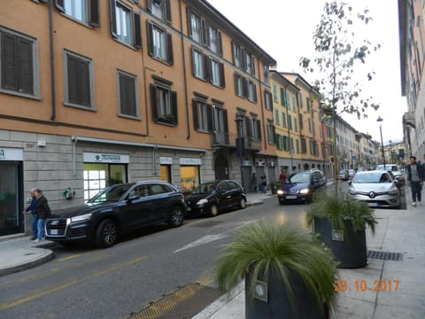 Cosy Central Flat Apartment in Bergamo
