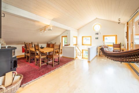 Communal lounge/ TV room, Living room