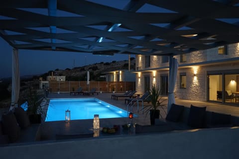 Pool view, Swimming pool, Swimming pool