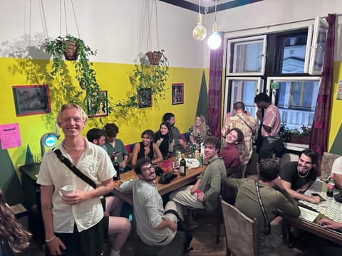 Communal lounge/ TV room, Communal kitchen