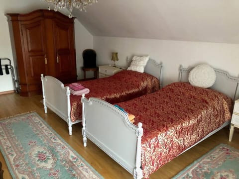 Dream apartment in nice villa near forest Vacation rental in Canton of Bern (Region)