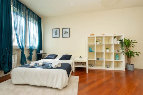 [PISA STAZIONE - CENTRO] Appartamento Elegante con Netflix Apartment in Pisa