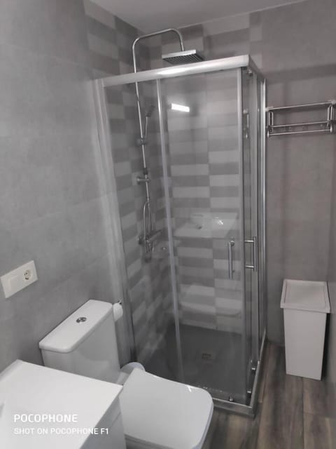 Apartamento con patio cerca de la playa Apartment in Bueu