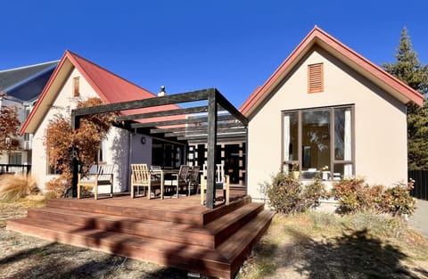 Property building, Patio