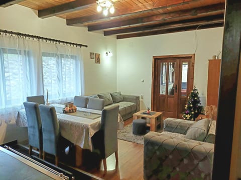 Brvnara Sofiana House in Zlatibor District, Serbia