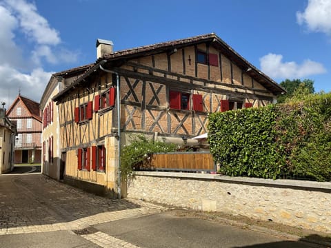 Property building, Landmark view