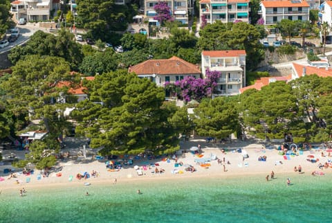 Aurora Beachfront Luxury Rooms&Suites Bed and Breakfast in Brela